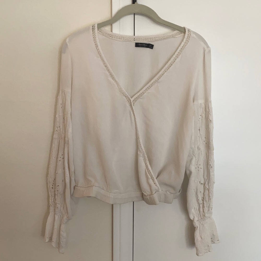 Bershka long sleeve eyelet detail top. Size S
